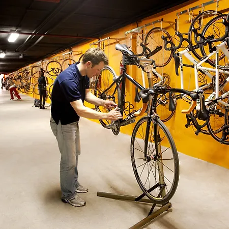 Globales Janeiro 4* 캔 피카폴트