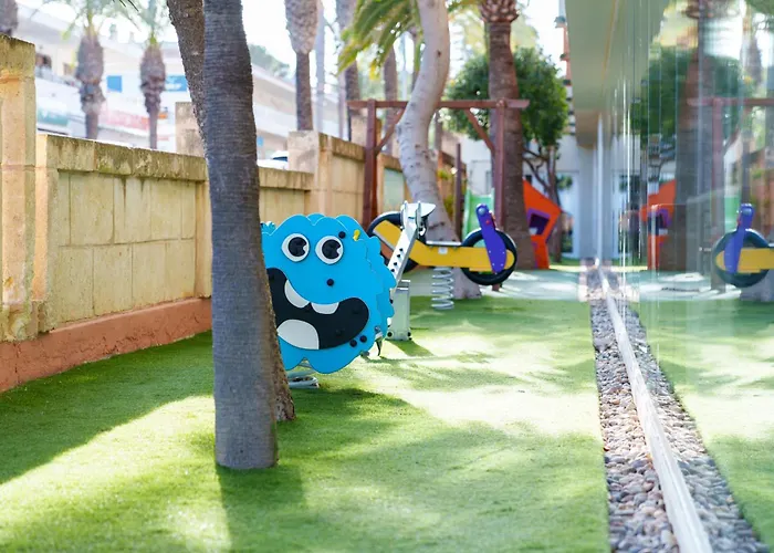 Globales Janeiro Szálloda Can Picafort