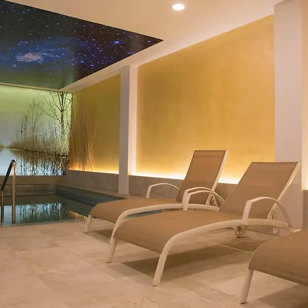 Globales Janeiro Hotel