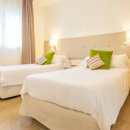 Hotel Globales Janeiro 4*