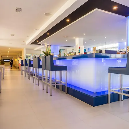 מלון Globales Janeiro