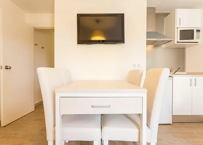 Globales Janeiro Hotel 4*