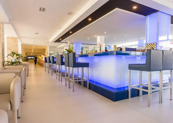 Hotel Globales Janeiro